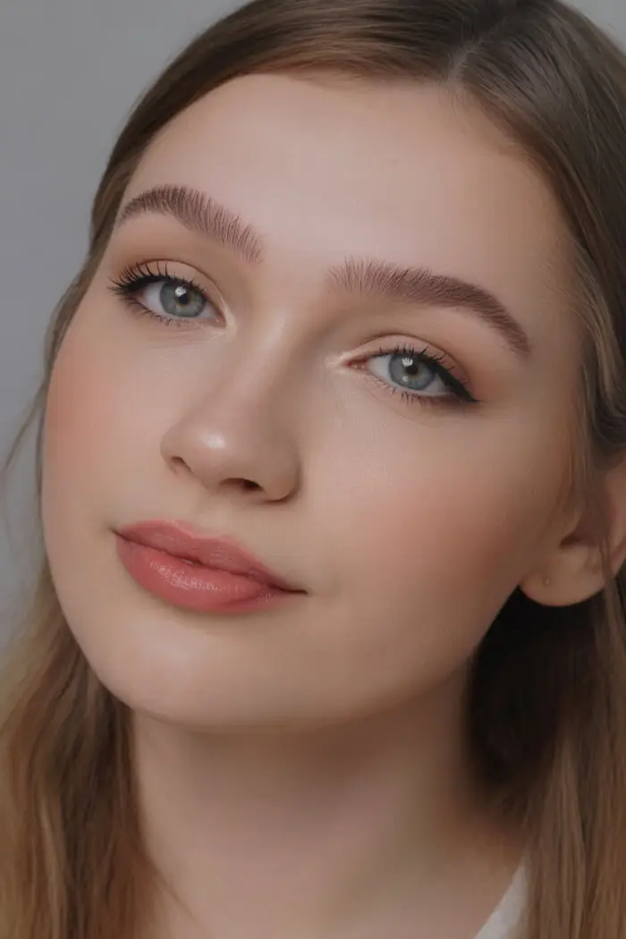Natural Soft Glam Makeup Look with Nude Lips & Defined Brows