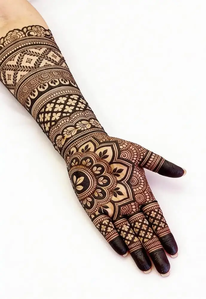 Beautiful Bridal Mehndi Design For Full Hand