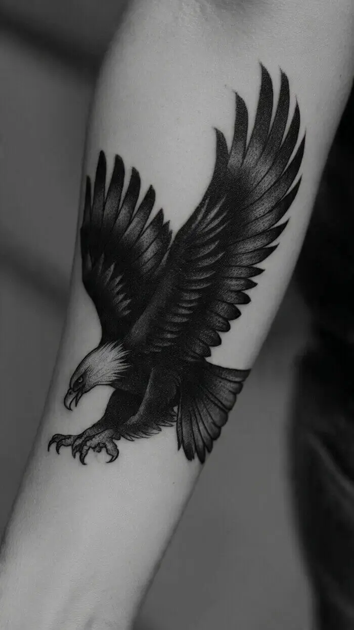 Blackwork Eagle Tattoo Design – Powerful Realistic Eagle Ink